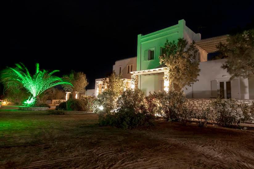 Mika Bungalows Naoussa Exterior foto