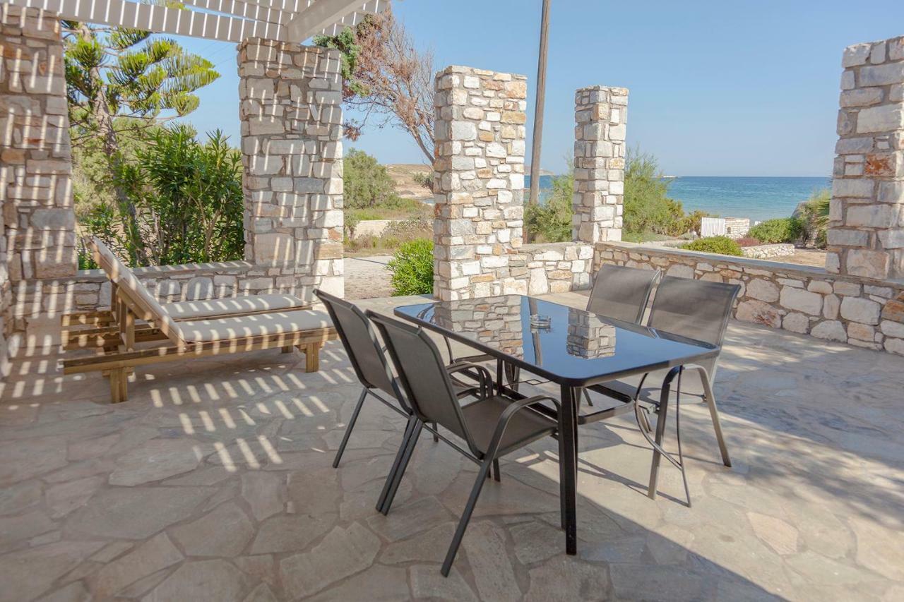 Mika Bungalows Naoussa Exterior foto